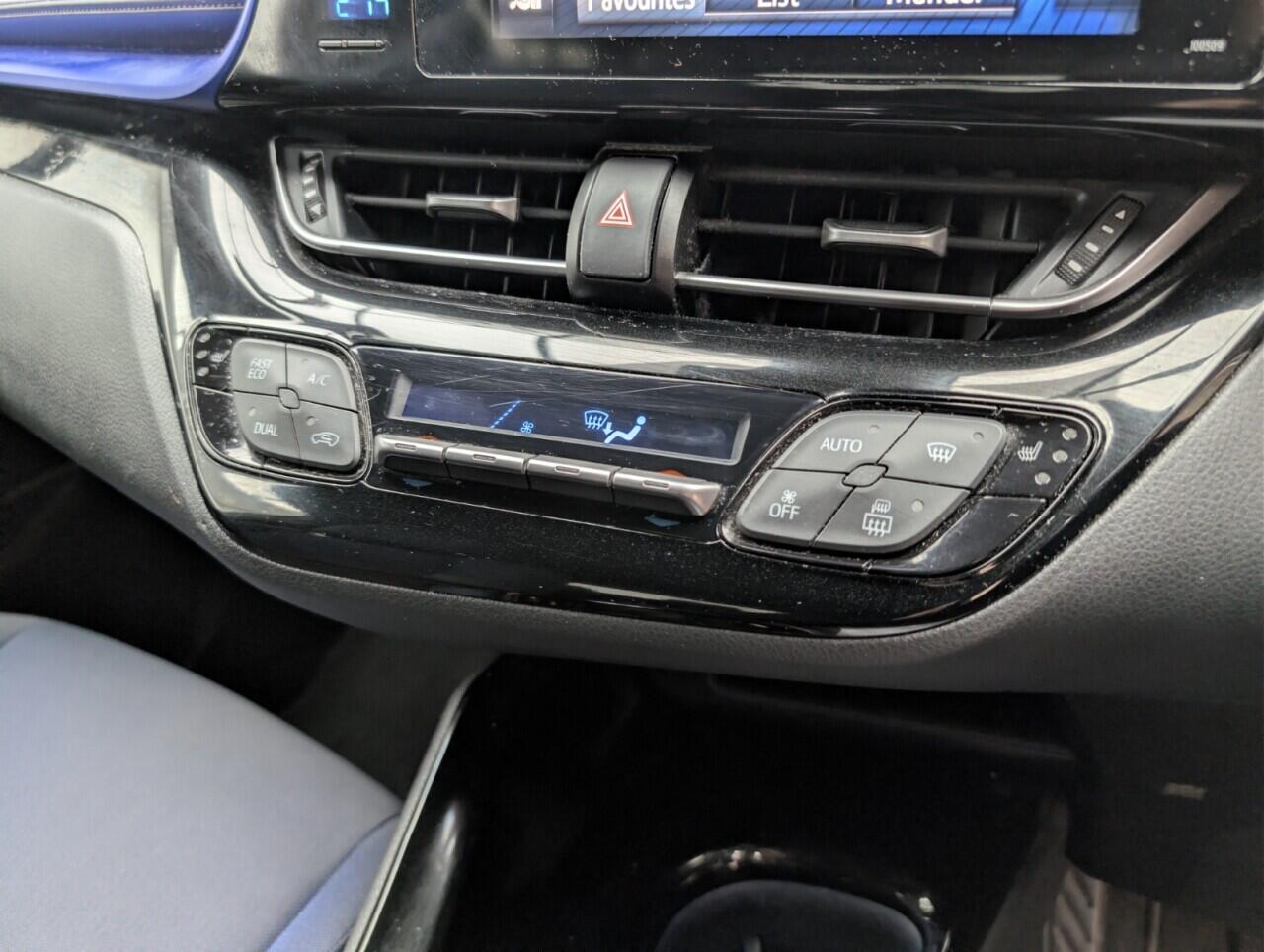 Used Toyota C-HR 2017 for sale - 76550826: Photo 15