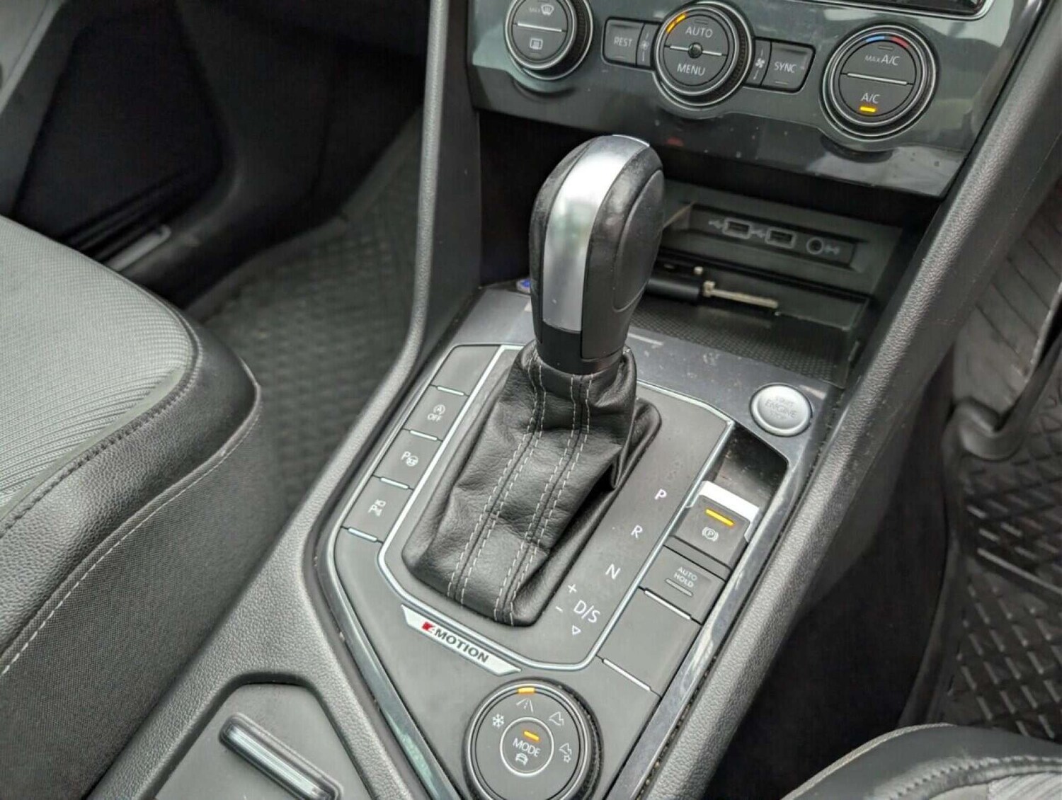 Used Volkswagen Tiguan 2020 for sale - 77714459: Photo 16