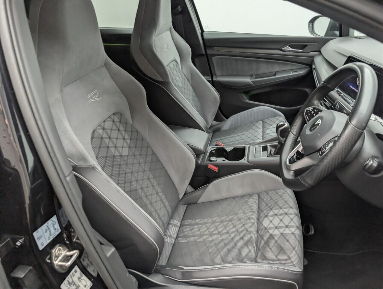 Used Volkswagen Golf 2021 for sale - 76424279: Photo 23