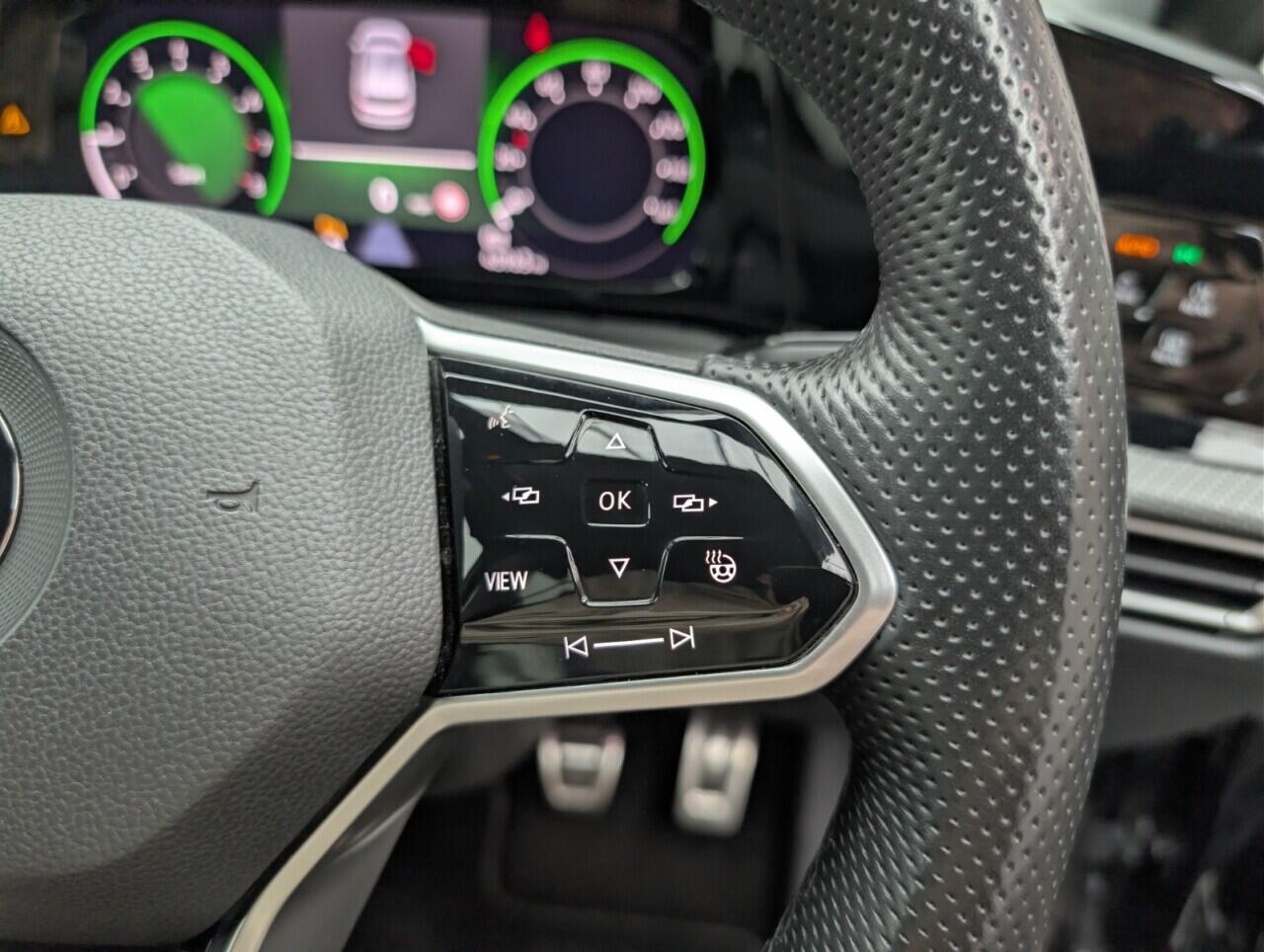 Used Volkswagen Golf 2021 for sale - 76424279: Photo 31