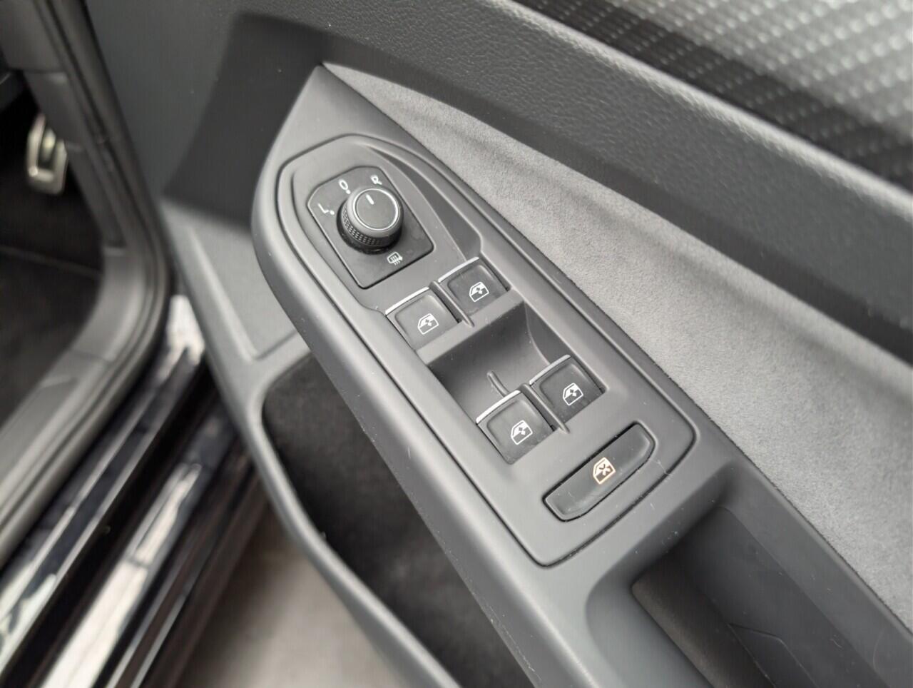 Used Volkswagen Golf 2021 for sale - 76424279: Photo 32