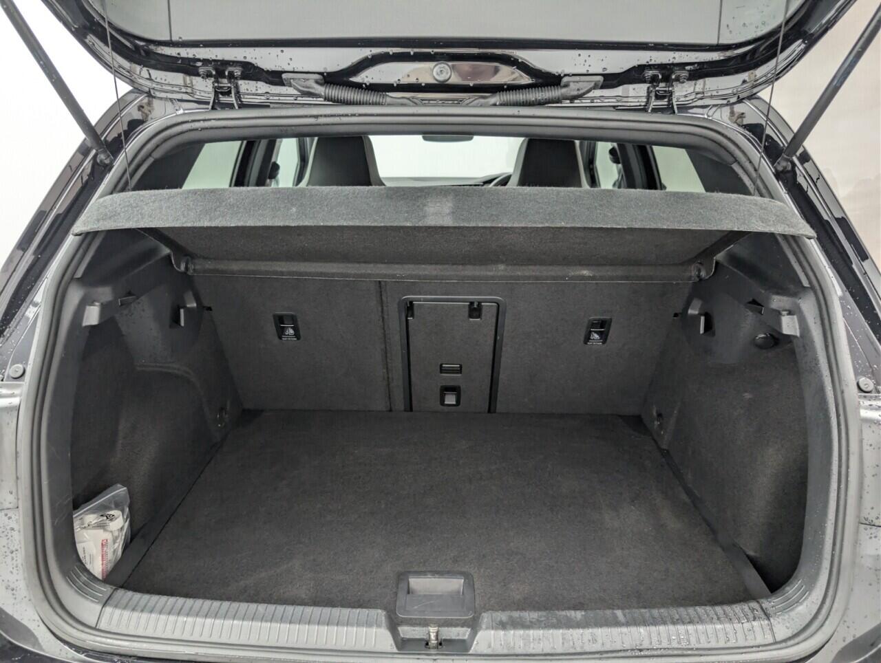 Used Volkswagen Golf 2021 for sale - 76424279: Photo 36