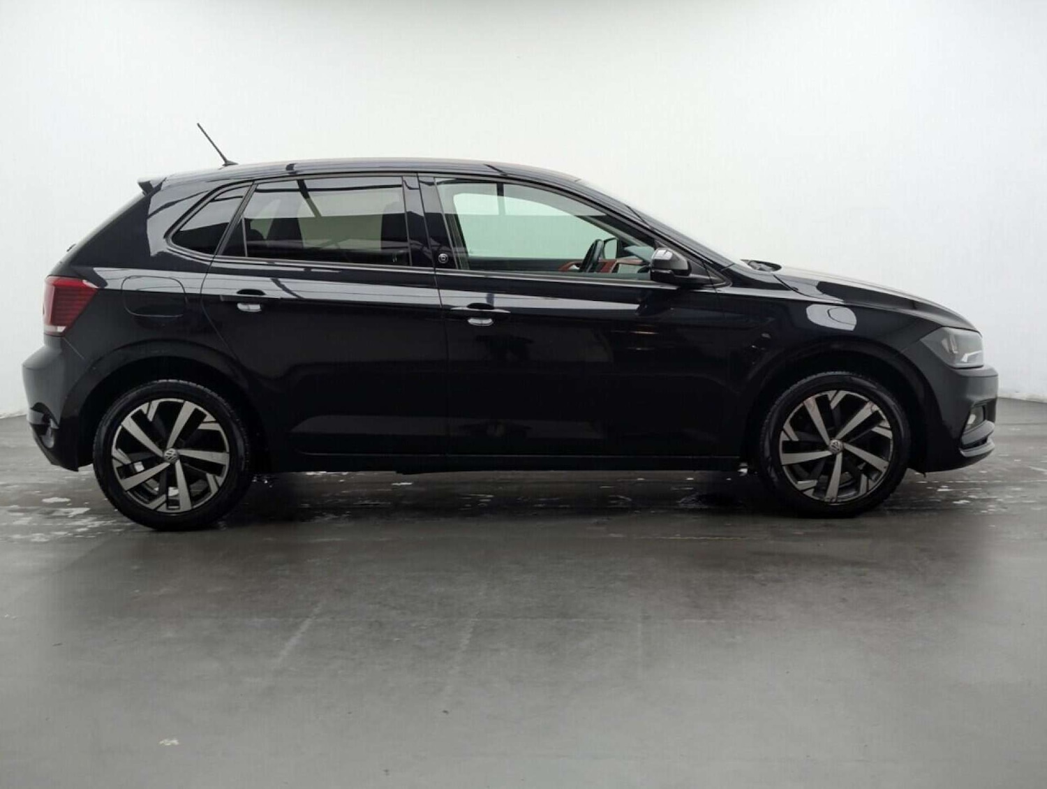 Used Volkswagen Polo 2018 for sale - 78057254: Photo 11