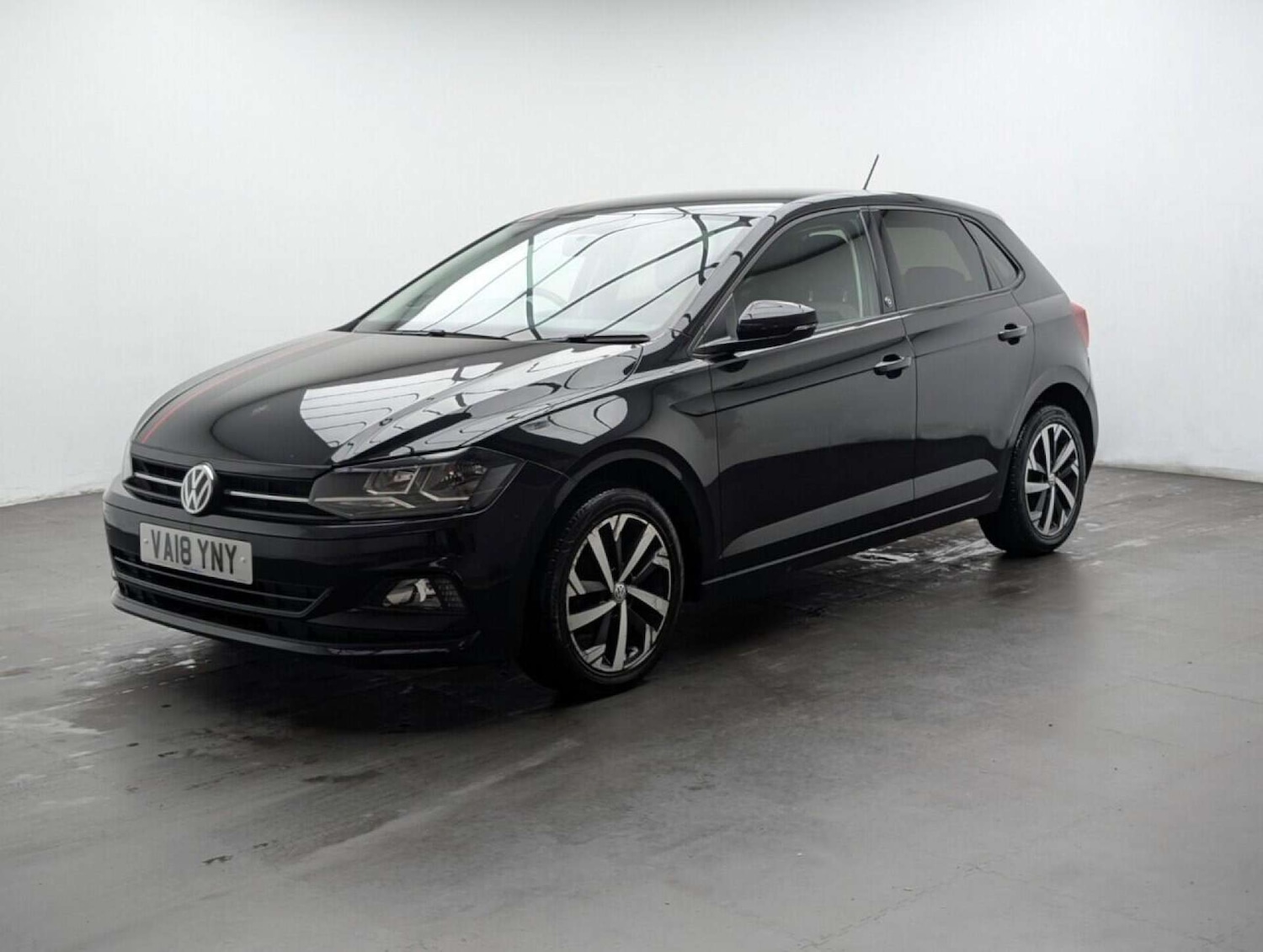 Used Volkswagen Polo 2018 for sale - 78057254: Photo 4
