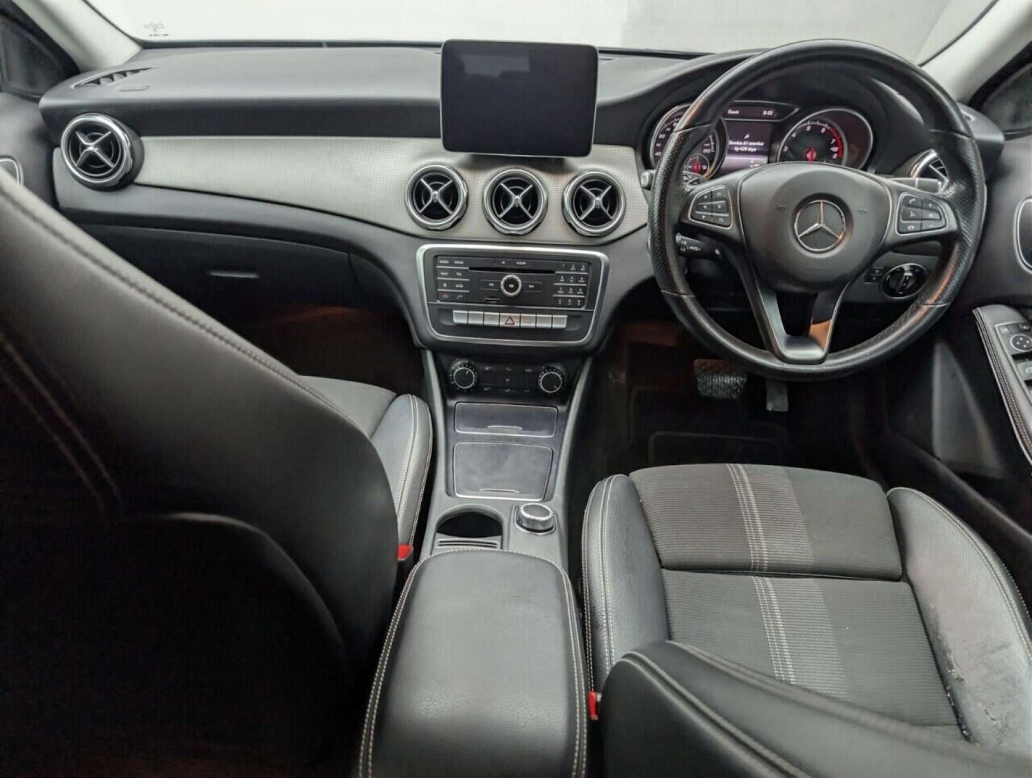 Used Mercedes-Benz GLA 2018 for sale - 77713704: Photo 21