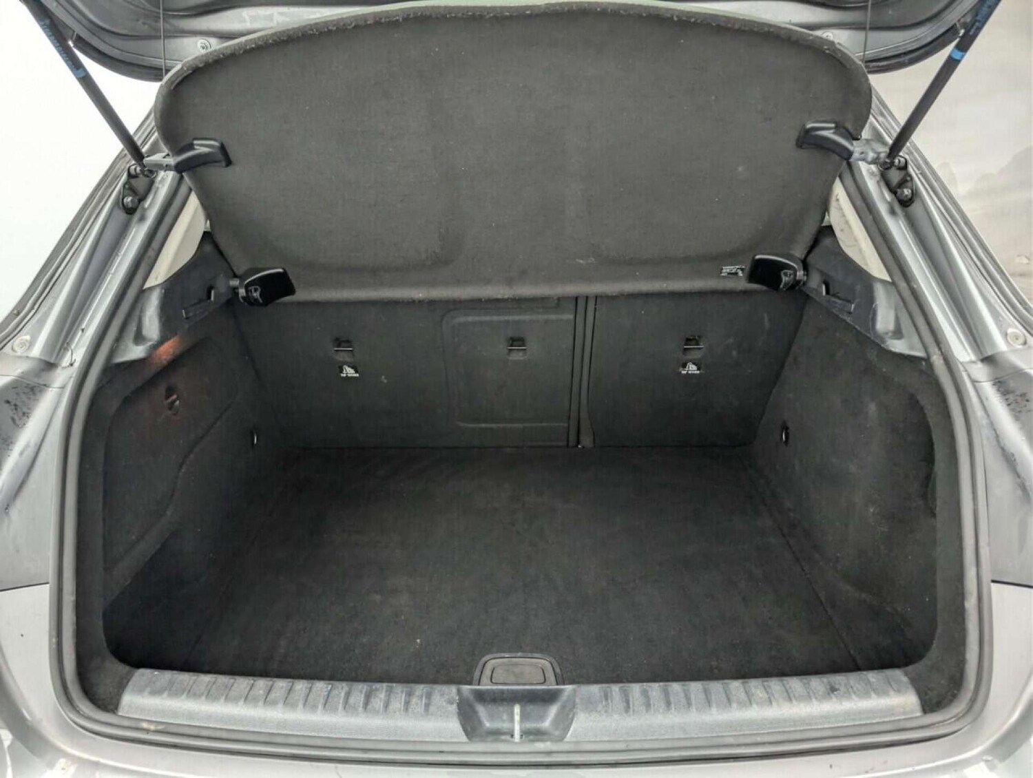 Used Mercedes-Benz GLA 2018 for sale - 77713704: Photo 23