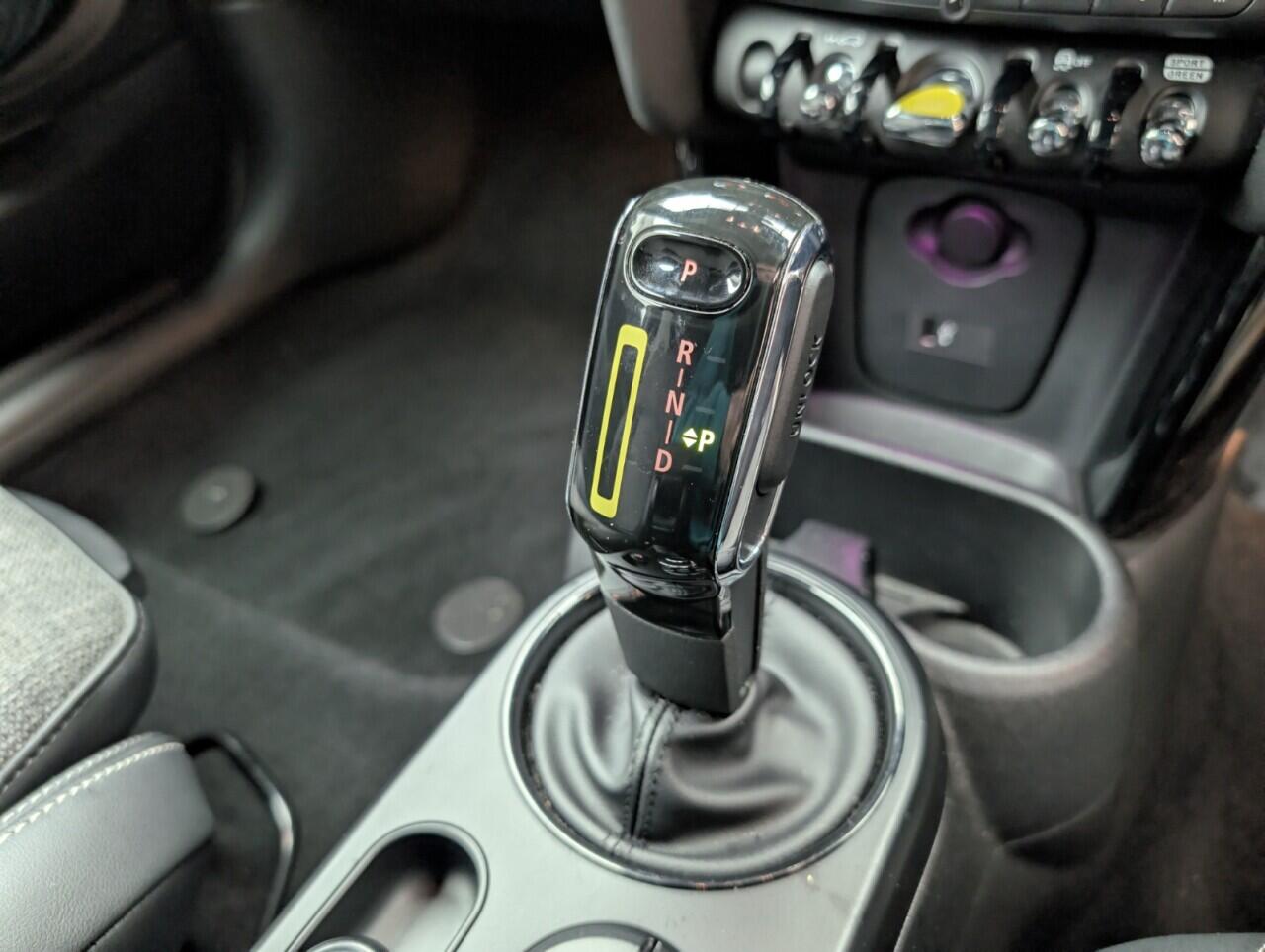 Used MINI Hatch 2021 for sale - 76926296: Photo 17