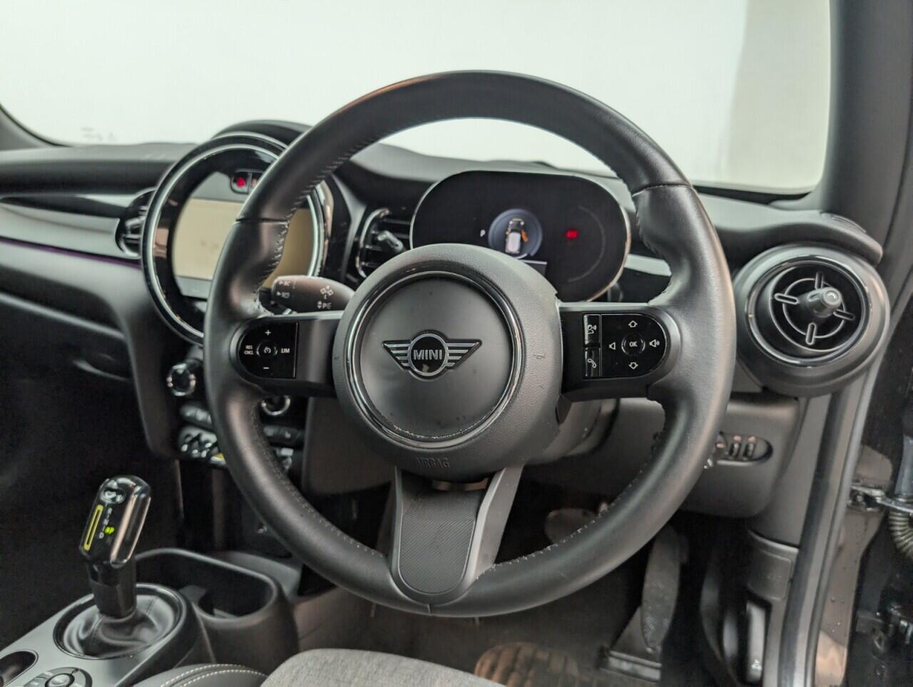 Used MINI Hatch 2021 for sale - 76926296: Photo 23