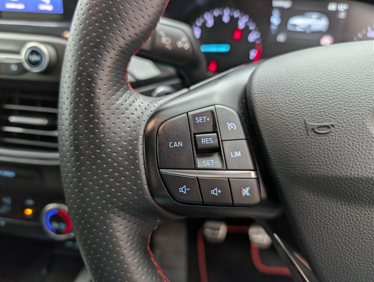 Used Ford Focus 2021 for sale - 77074094: Photo 18