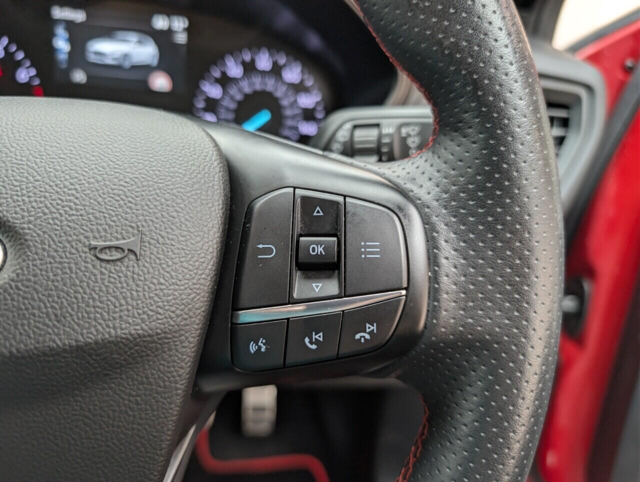 Used Ford Focus 2021 for sale - 77074094: Photo 19