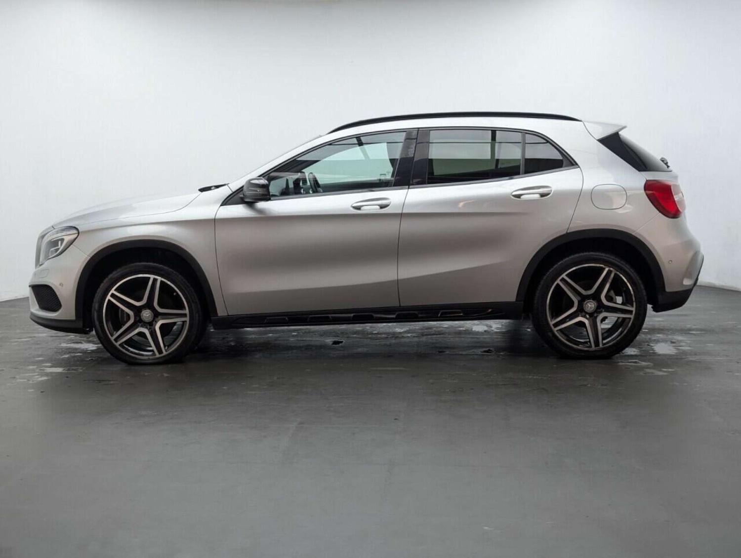 Used Mercedes-Benz GLA 2016 for sale - 77714072: Photo 5