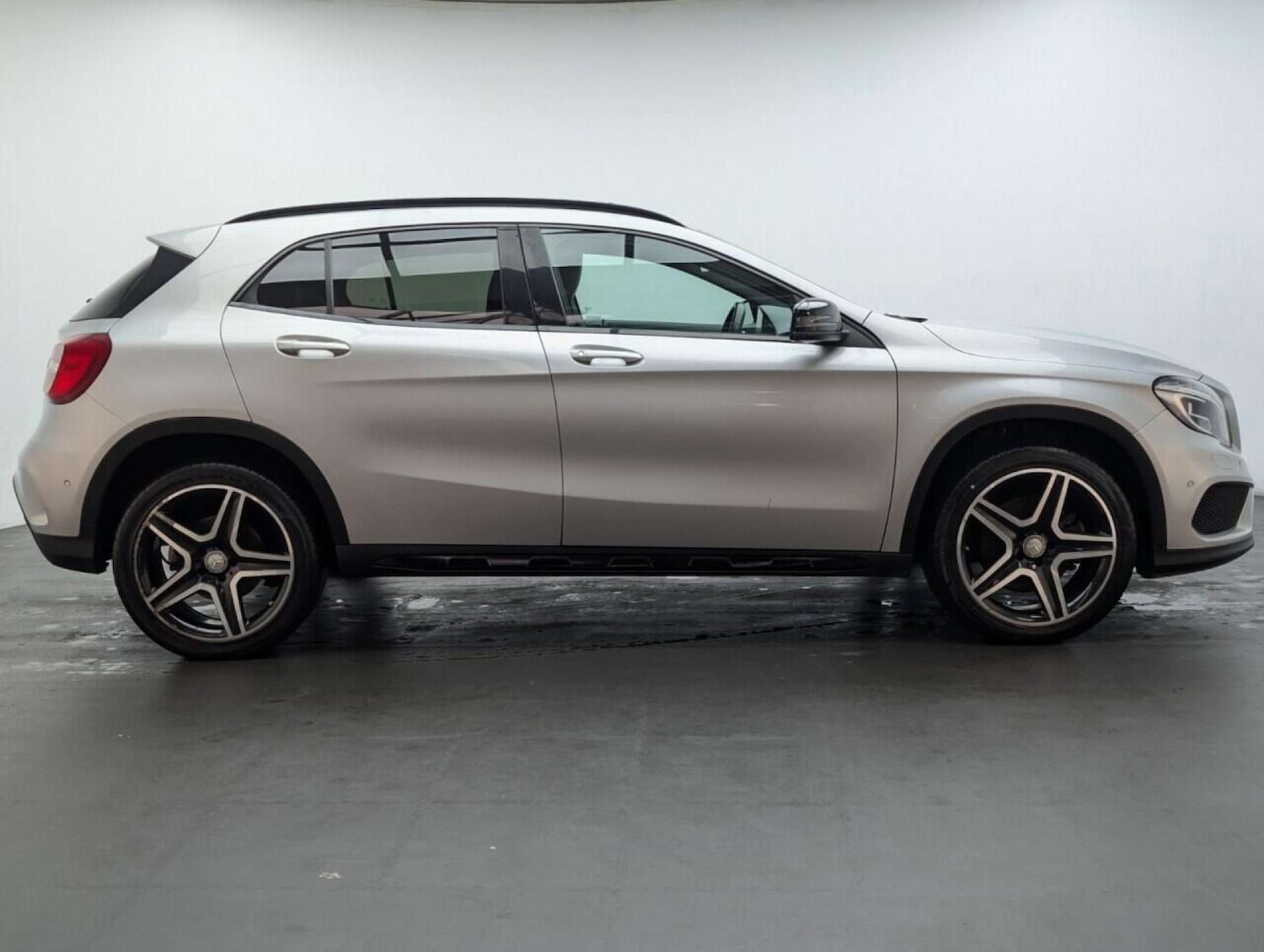 Used Mercedes-Benz GLA 2016 for sale - 77714072: Photo 9