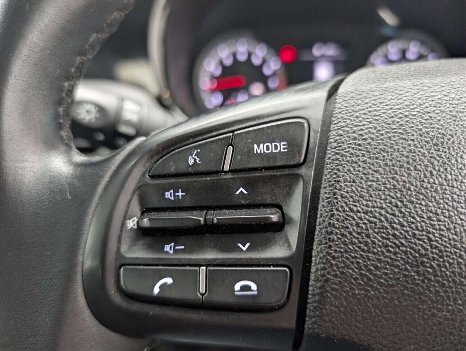 Used Hyundai i10 2021 for sale - 77713128: Photo 18