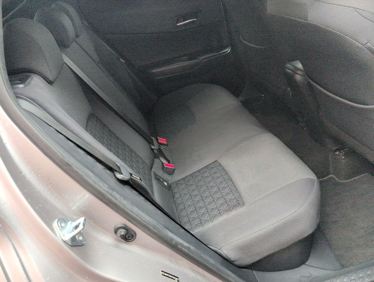 Used Toyota C-HR 2021 for sale - 76425305: Photo 25