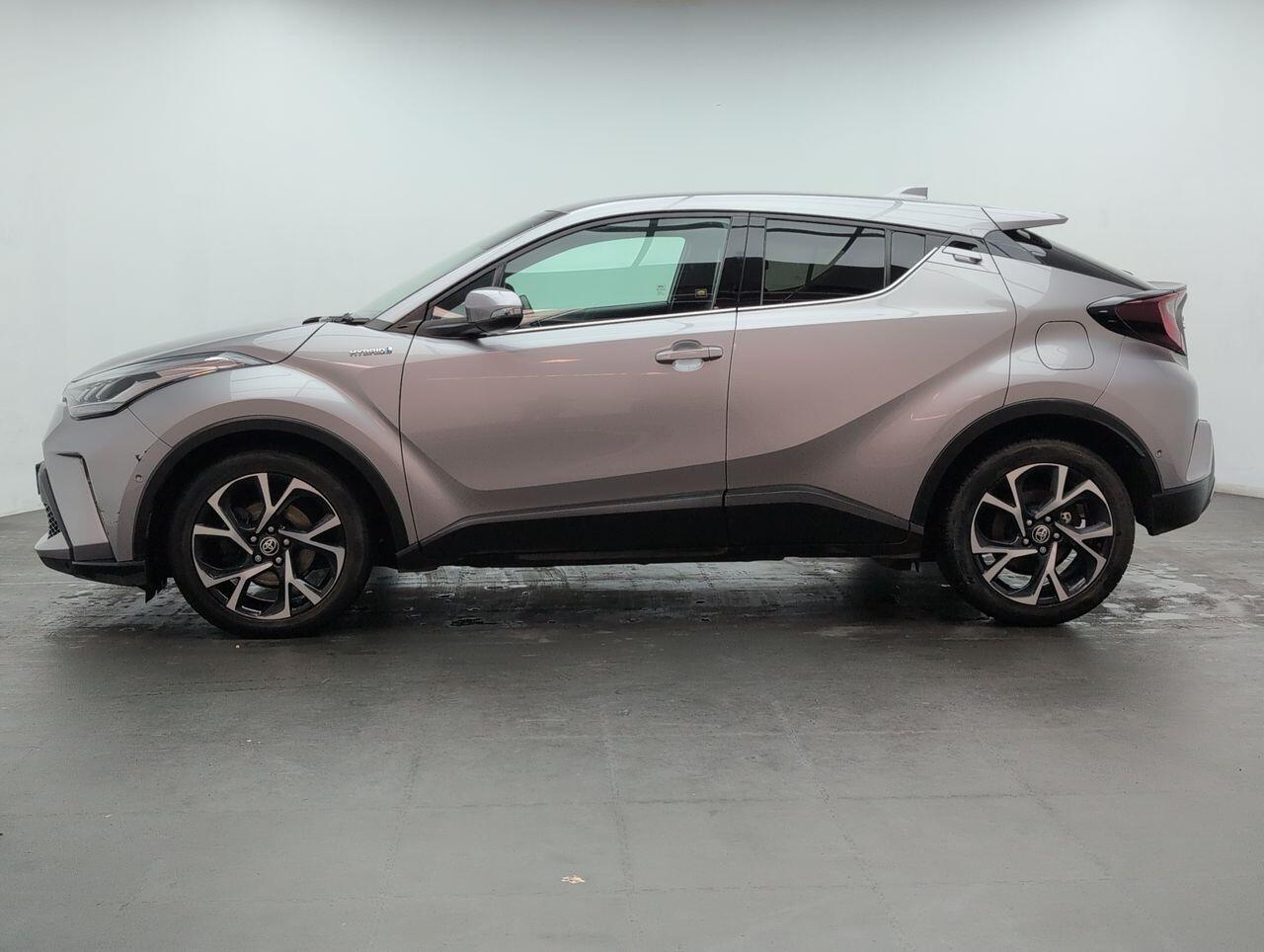 Used Toyota C-HR 2021 for sale - 76425305: Photo 5