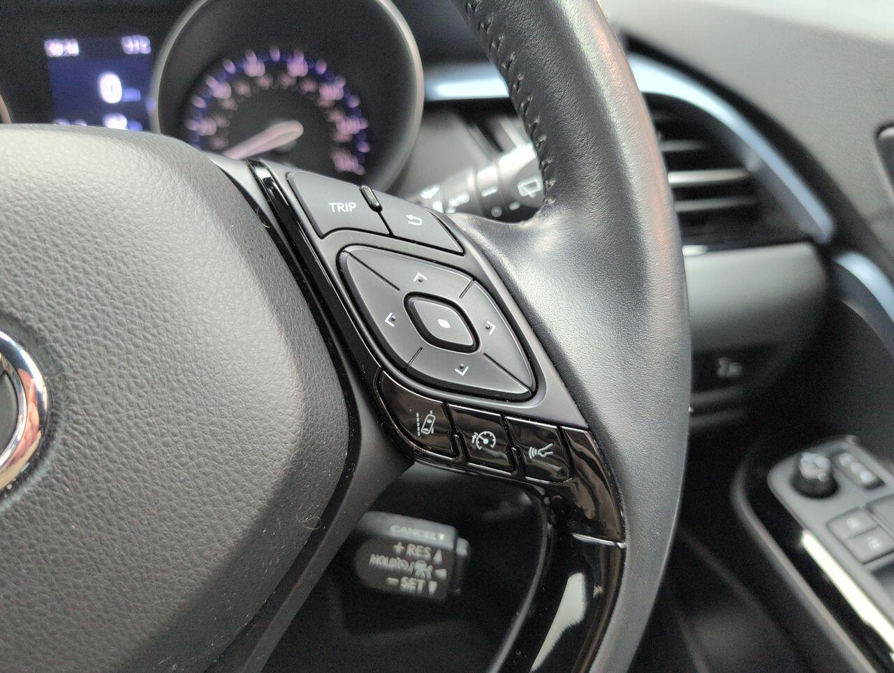 Used Toyota C-HR 2021 for sale - 76425305: Photo 62