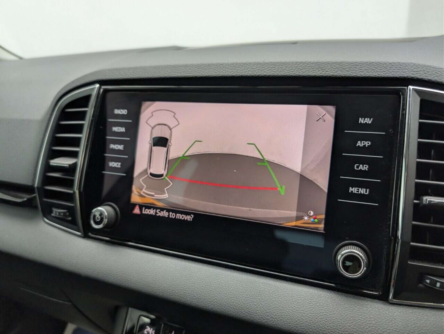 Used Skoda Karoq 2020 for sale - 77713542: Photo 15