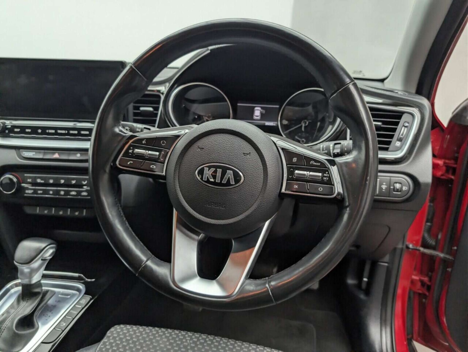 Used Kia XCeed 2020 for sale - 77713301: Photo 23