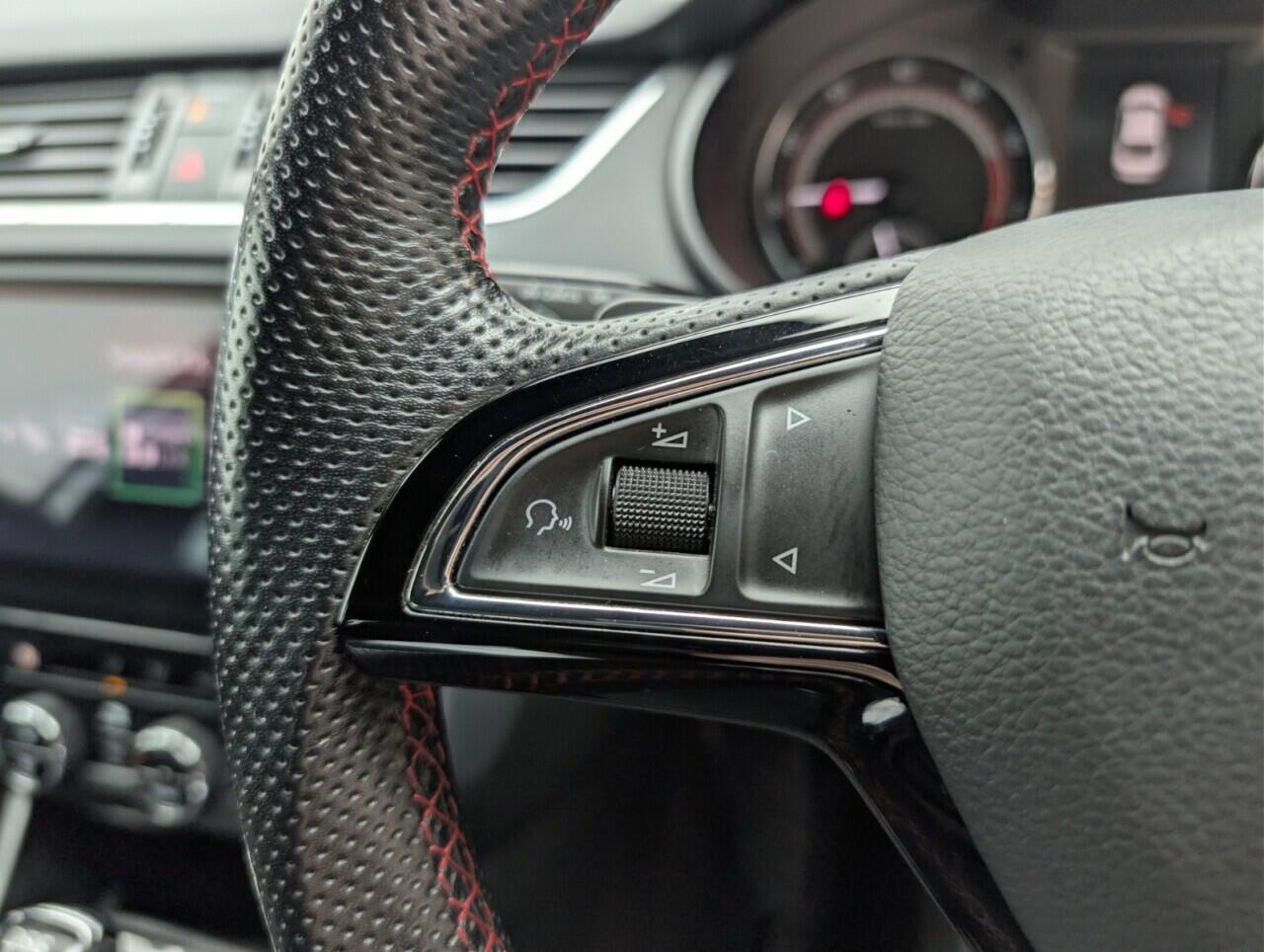 Used Skoda Octavia 2019 for sale - 76865138: Photo 19