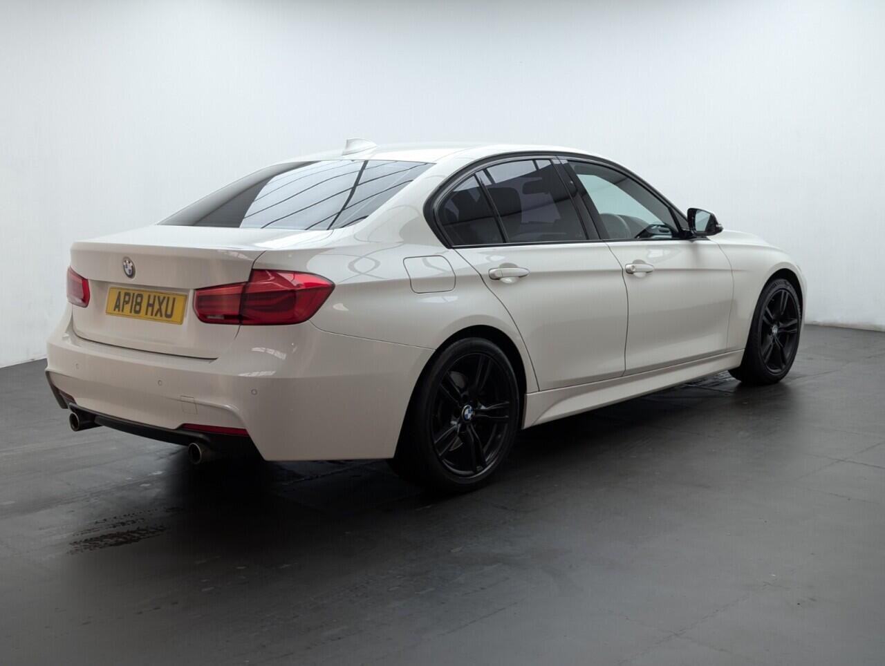 Used BMW 3 Series 2018 for sale - 76422688: Photo 8