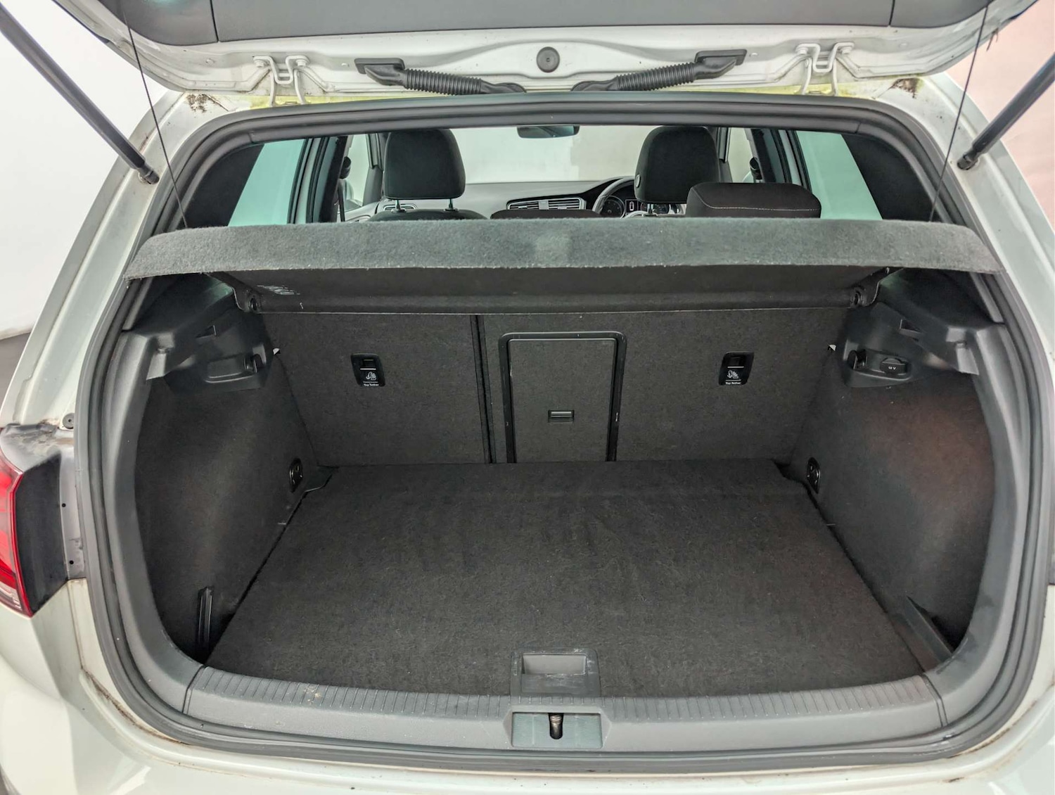 Used Volkswagen Golf 2017 for sale - 77765814: Photo 22