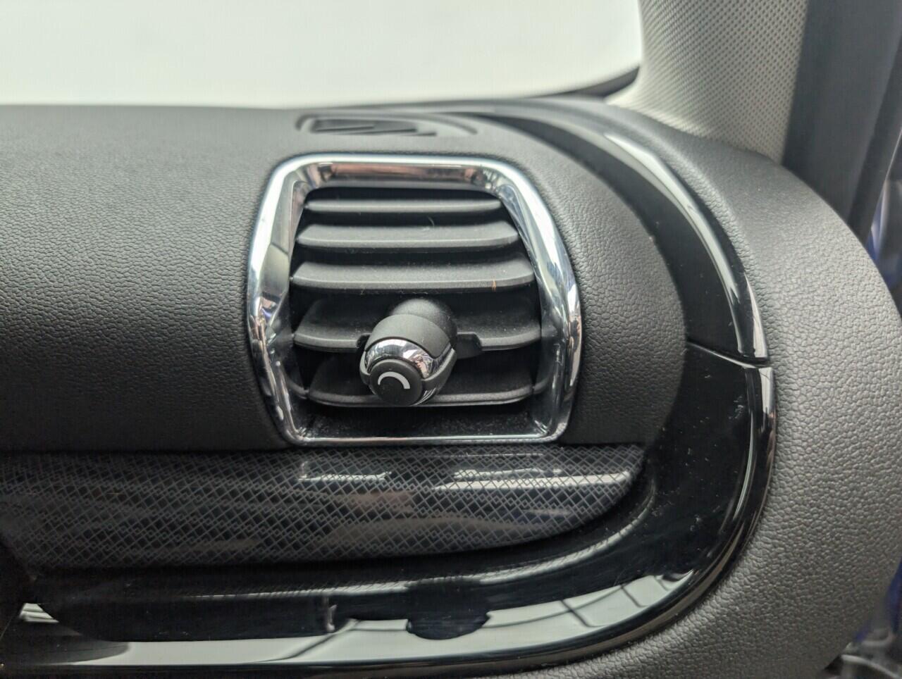 Used MINI Clubman 2019 for sale - 76425263: Photo 21