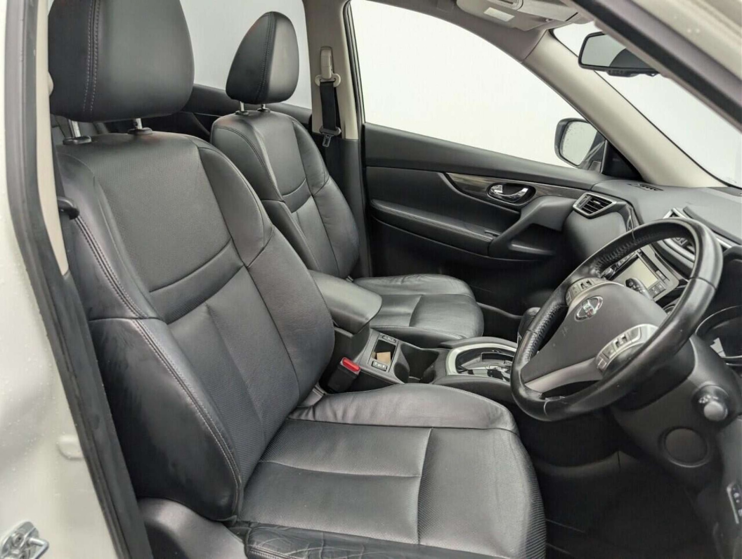 Used Nissan X-Trail 2016 for sale - 77713392: Photo 12