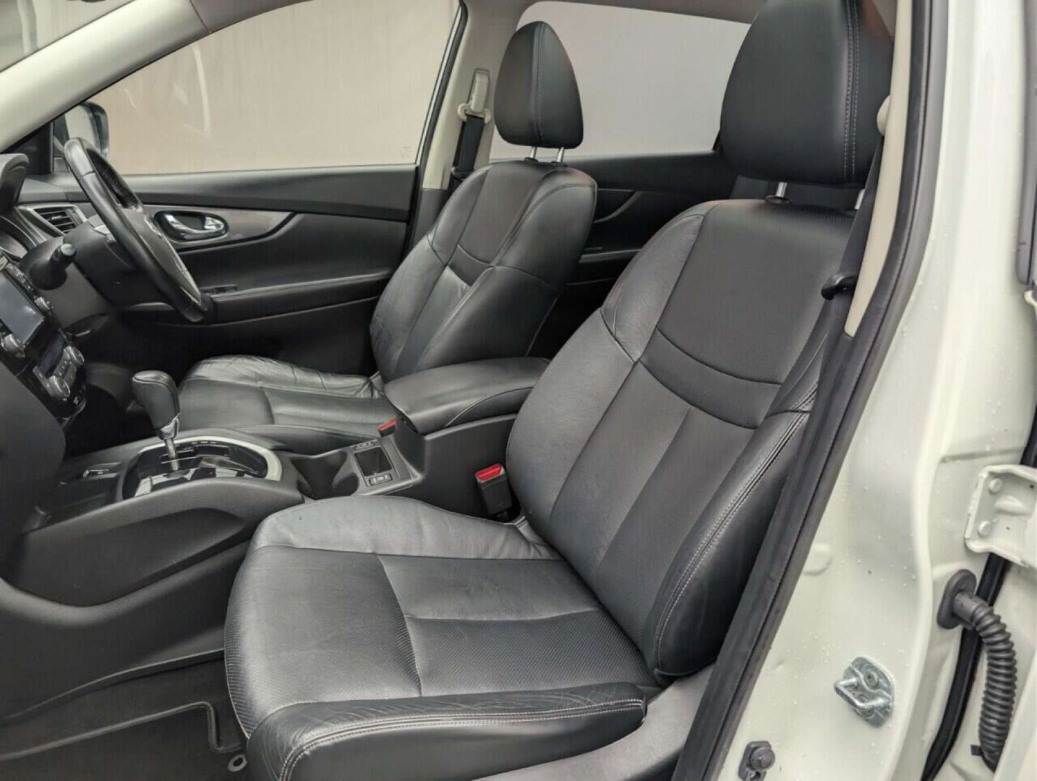 Used Nissan X-Trail 2016 for sale - 77713392: Photo 30