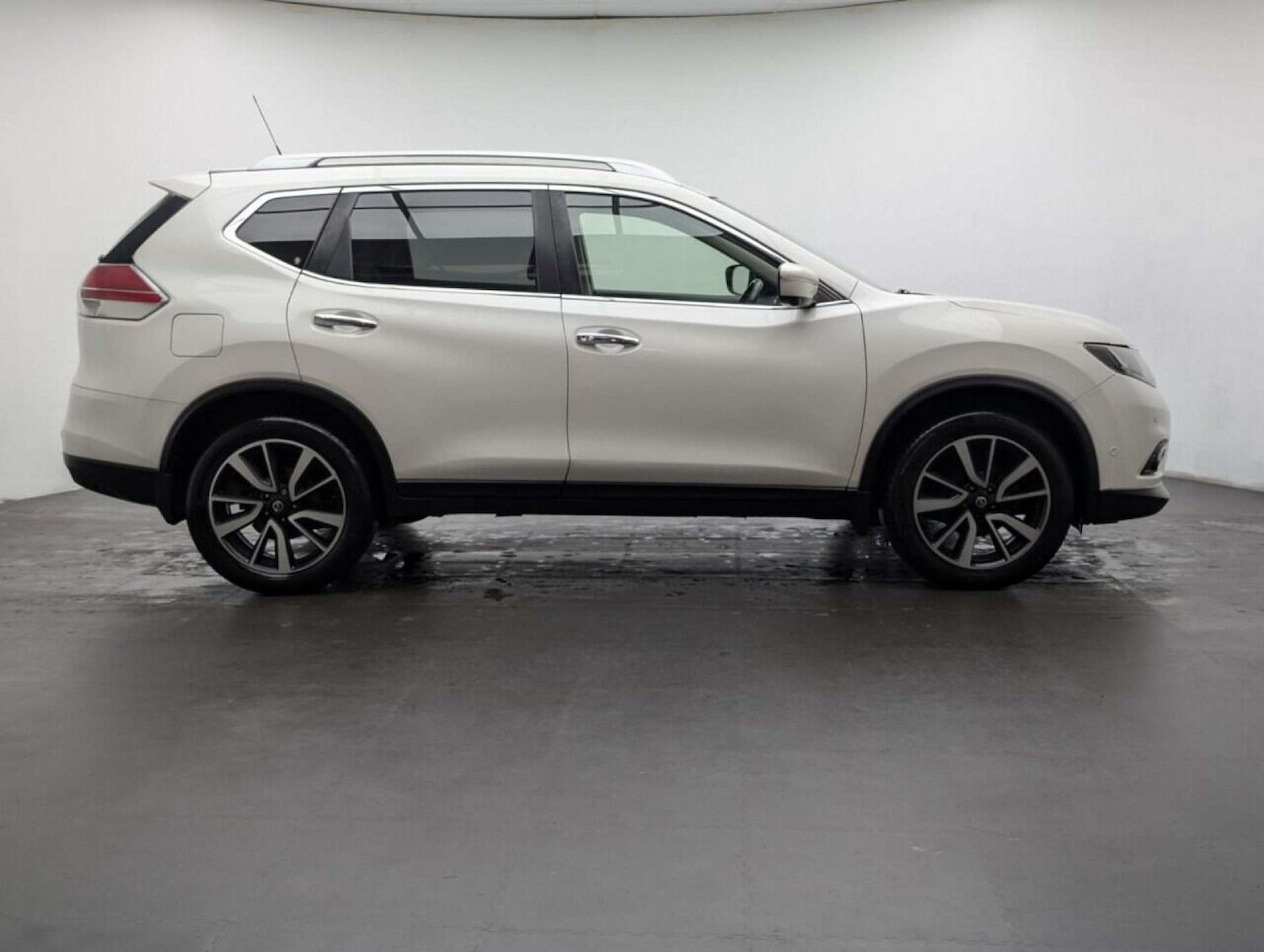 Used Nissan X-Trail 2016 for sale - 77713392: Photo 9