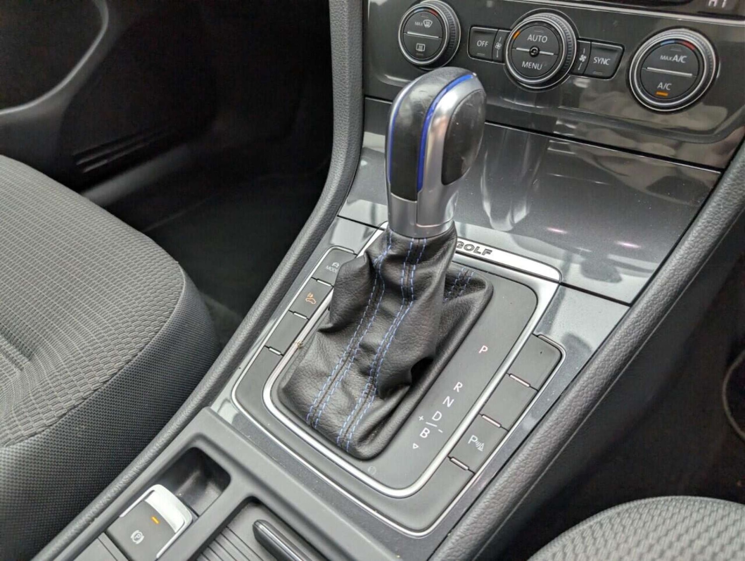 Used Volkswagen Golf 2019 for sale - 77713246: Photo 17