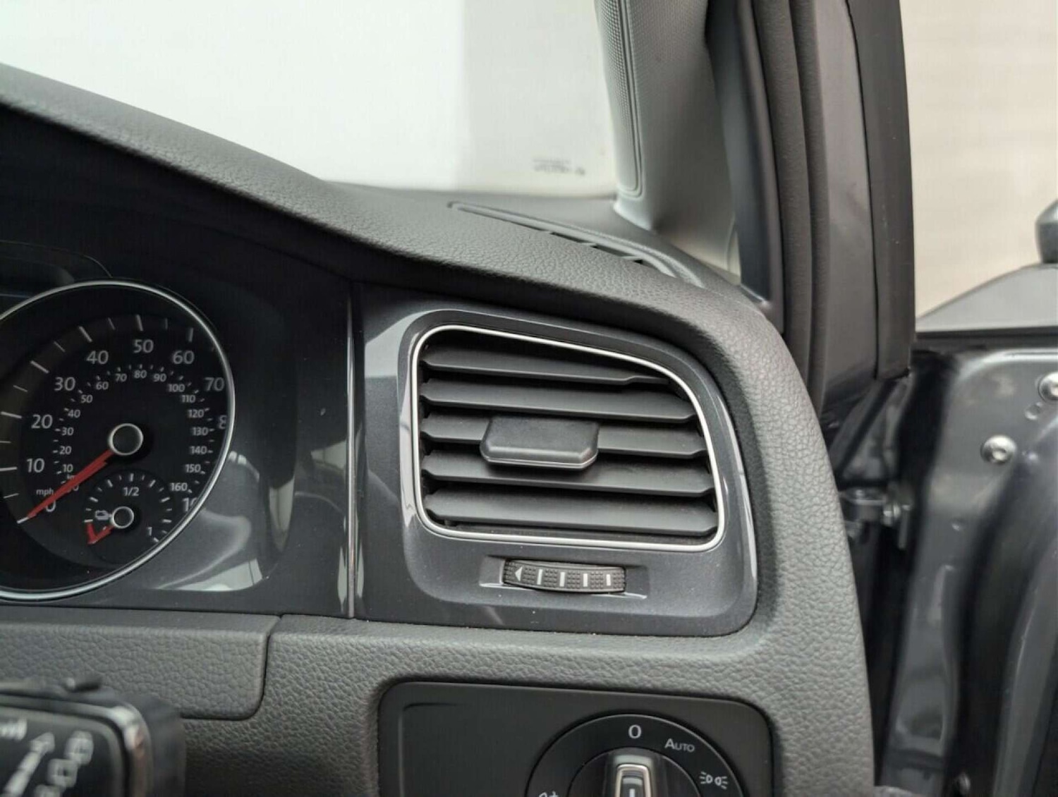 Used Volkswagen Golf 2019 for sale - 77713246: Photo 21