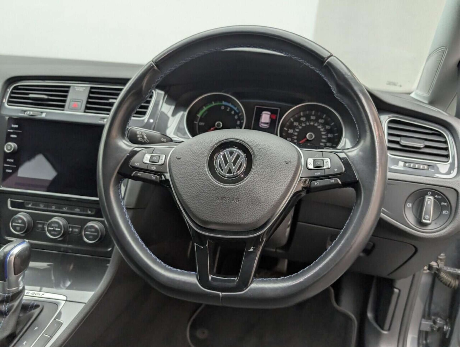 Used Volkswagen Golf 2019 for sale - 77713246: Photo 23