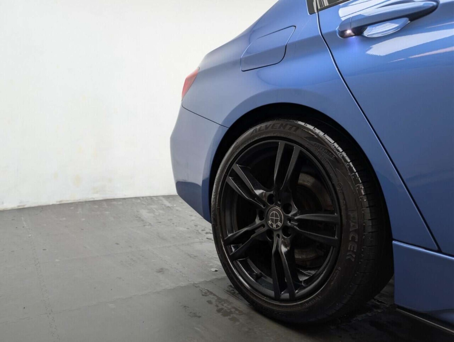 Used BMW 3 Series 2016 for sale - 77713675: Photo 21