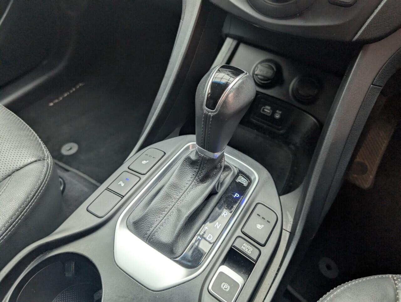 Used Hyundai Santa Fe 2016 for sale - 77109707: Photo 18