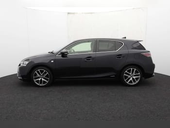 Used Lexus CT 2017 for sale - 79840216: Photo