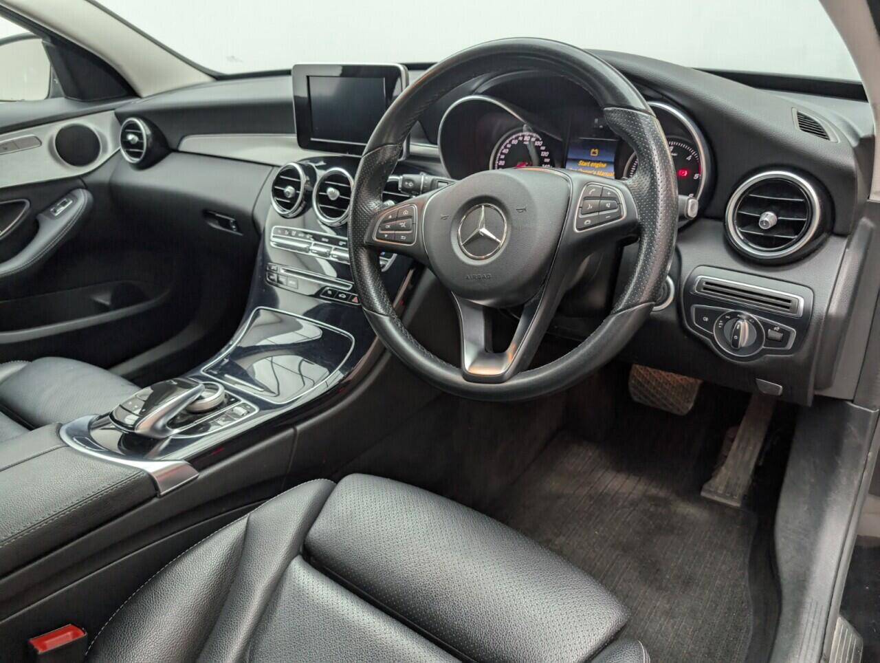 Used Mercedes-Benz C Class 2017 for sale - 76424676: Photo 11