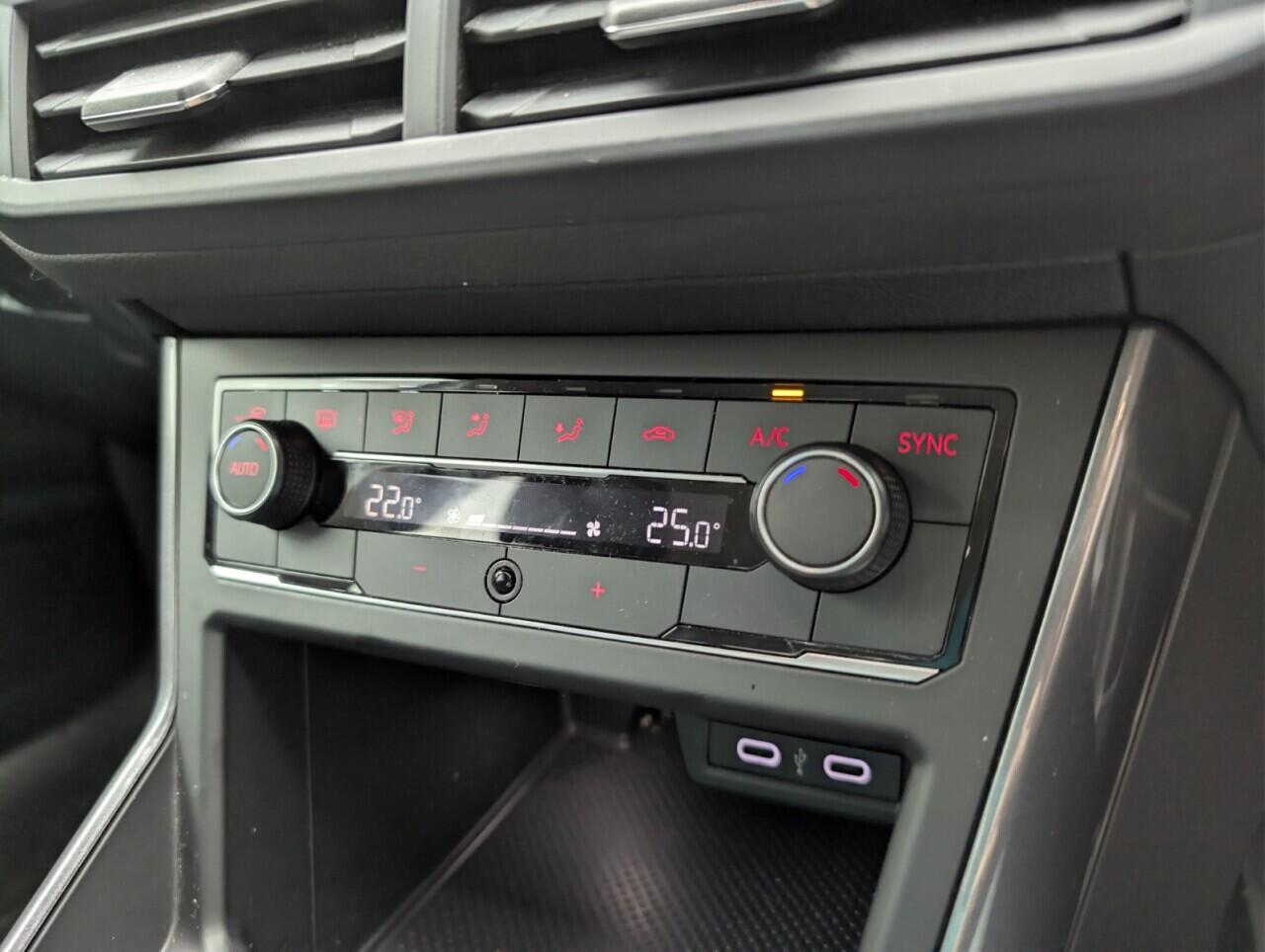 Used Volkswagen Polo 2021 for sale - 76457000: Photo 16