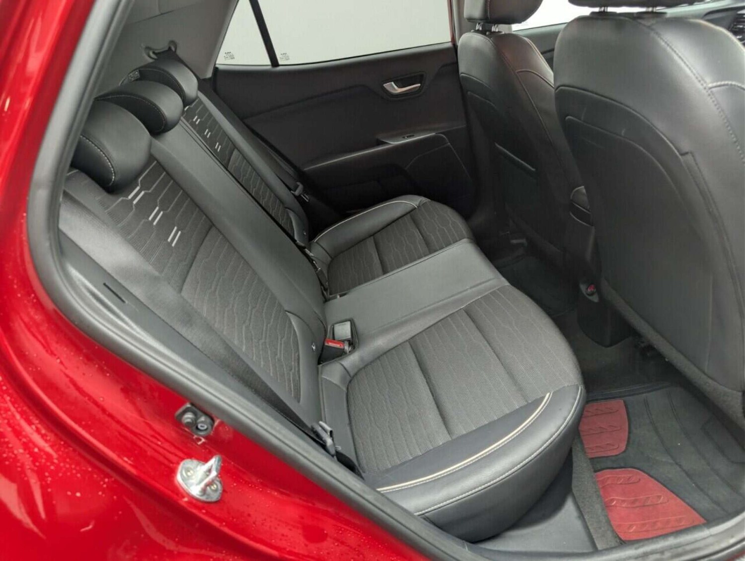 Used Kia Stonic 2021 for sale - 77713932: Photo 25