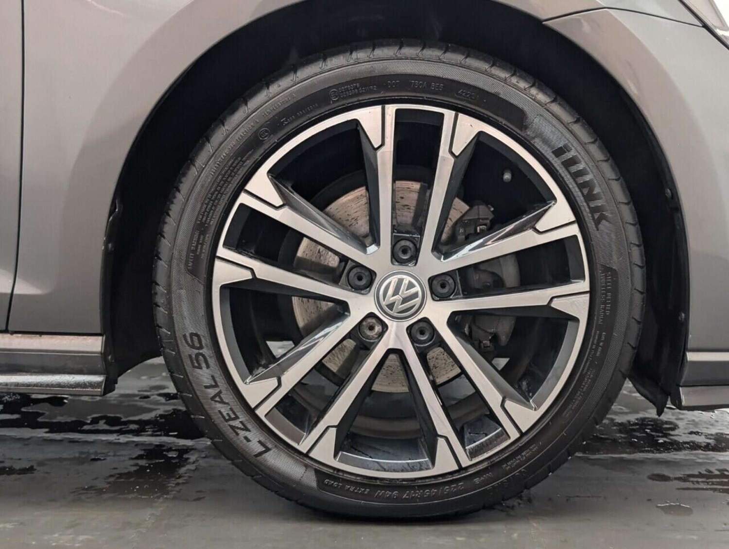 Used Volkswagen Golf 2019 for sale - 77714555: Photo 21