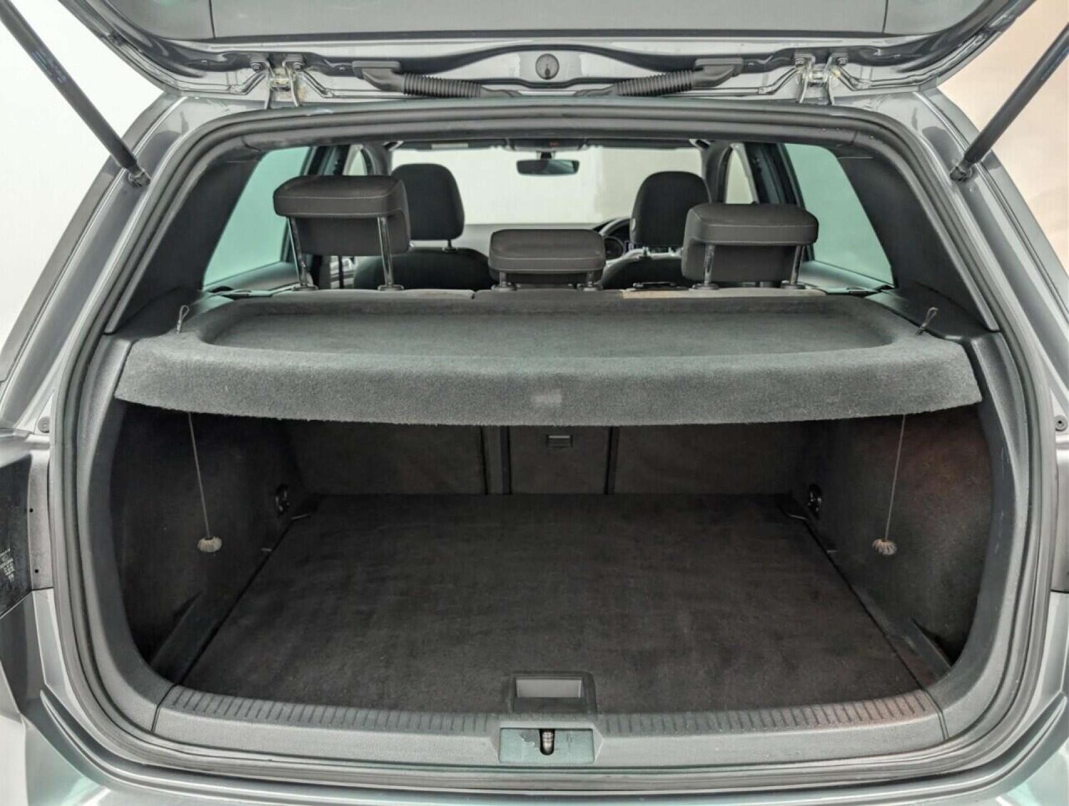 Used Volkswagen Golf 2019 for sale - 77714555: Photo 34