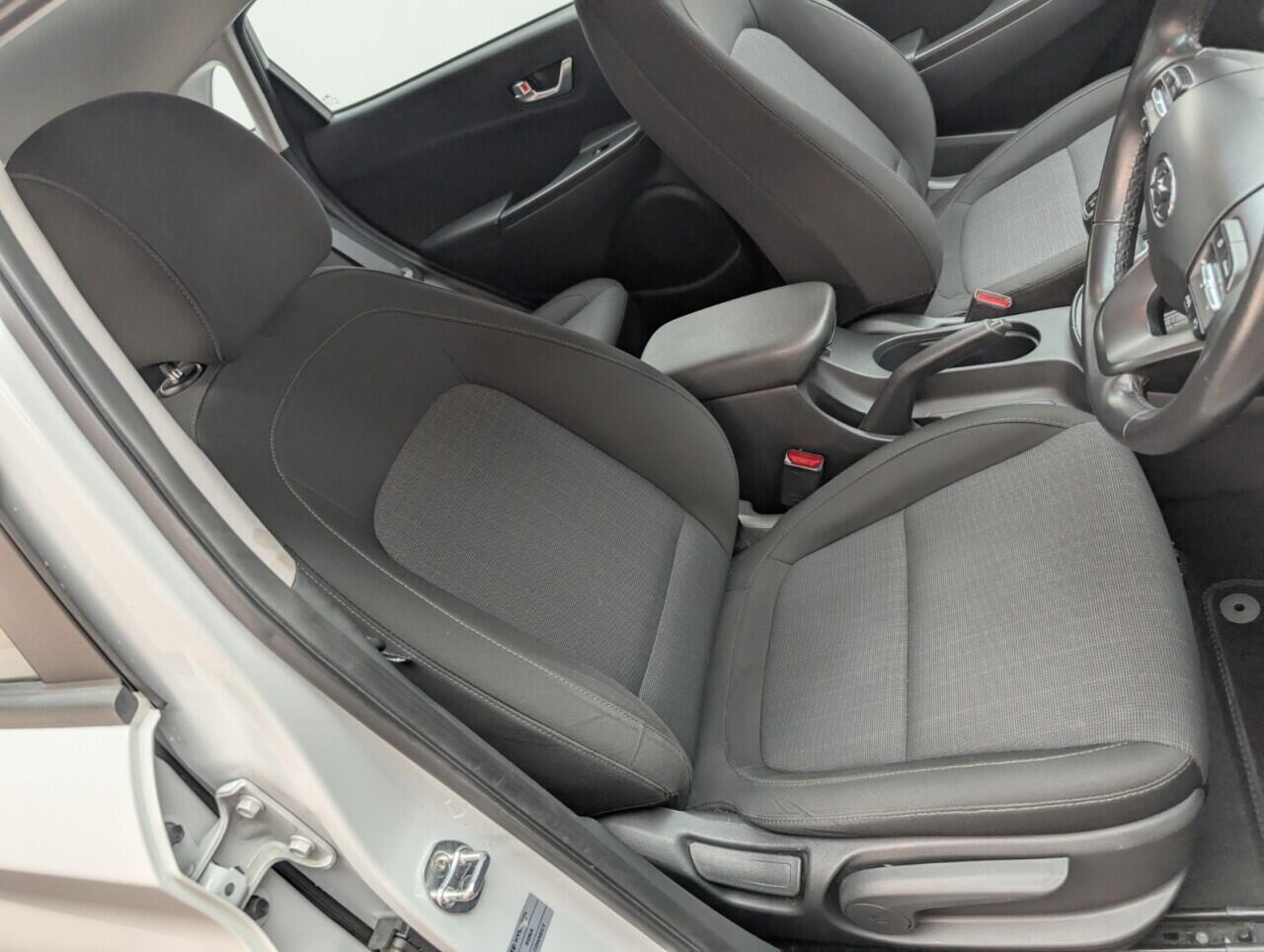 Used Hyundai KONA 2021 for sale - 76422689: Photo 12