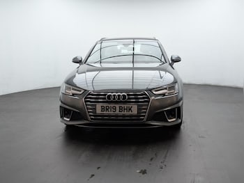 Used Audi A4 Avant 2019 for sale - 76423472: Photo