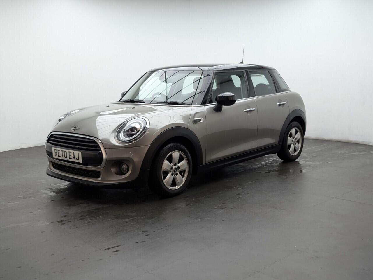 Used MINI Hatch 2020 for sale - 76423203: Photo 4