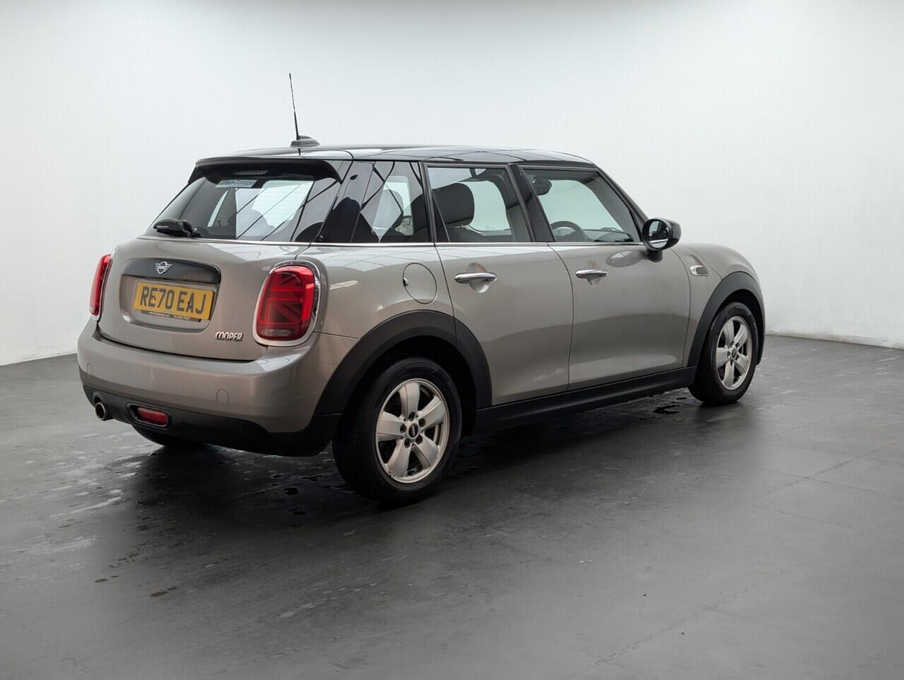 Used MINI Hatch 2020 for sale - 76423203: Photo 8