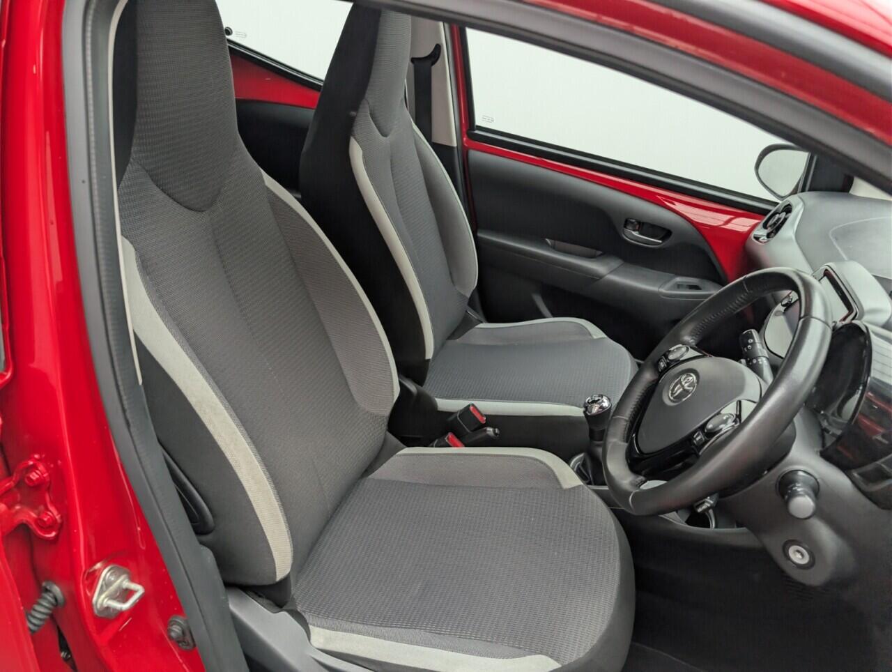 Used Toyota AYGO 2022 for sale - 76765864: Photo 12