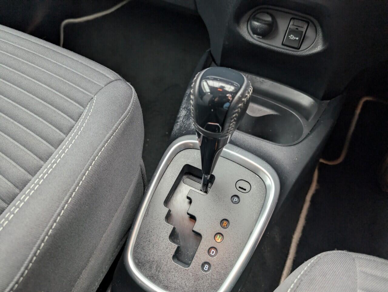 Used Toyota Yaris 2019 for sale - 76423241: Photo 17