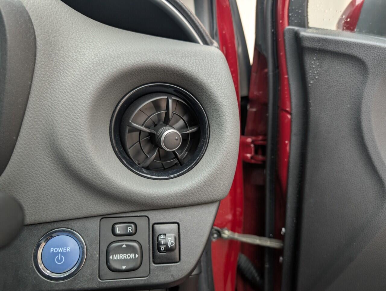 Used Toyota Yaris 2019 for sale - 76423241: Photo 21