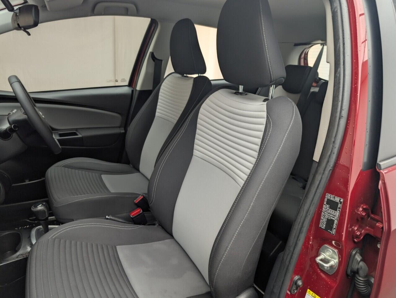 Used Toyota Yaris 2019 for sale - 76423241: Photo 28