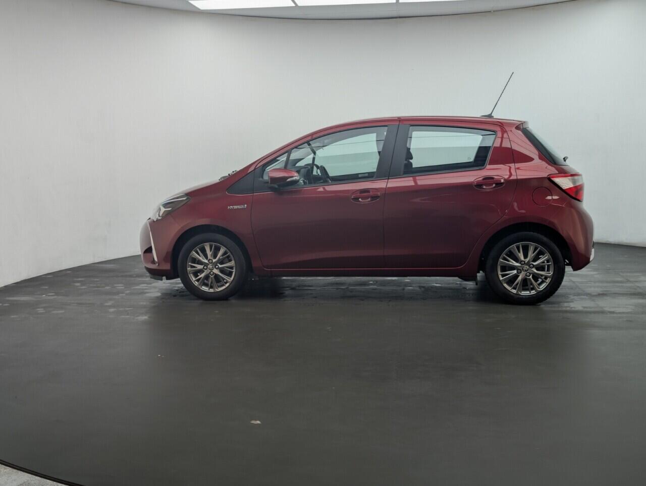 Used Toyota Yaris 2019 for sale - 76423241: Photo 5