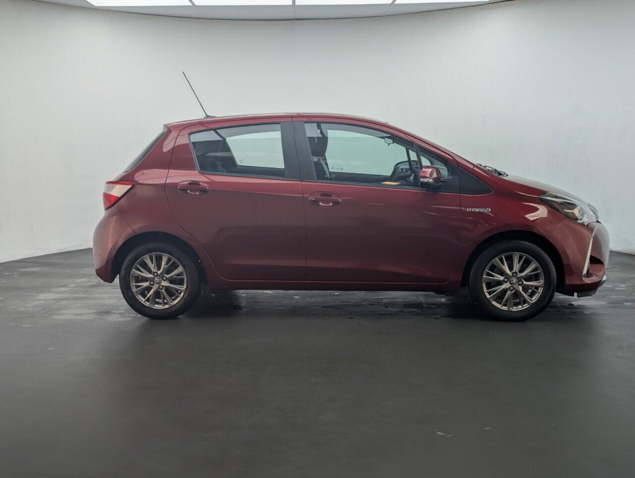 Used Toyota Yaris 2019 for sale - 76423241: Photo 9